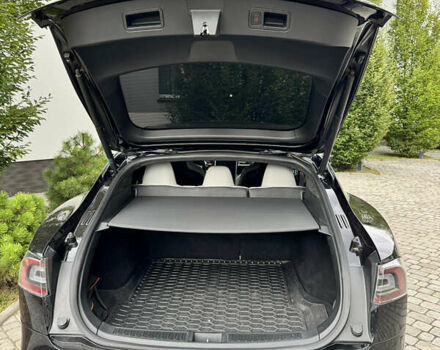 Черный Тесла Модель С, объемом двигателя 0 л и пробегом 222 тыс. км за 19900 $, фото 30 на Automoto.ua