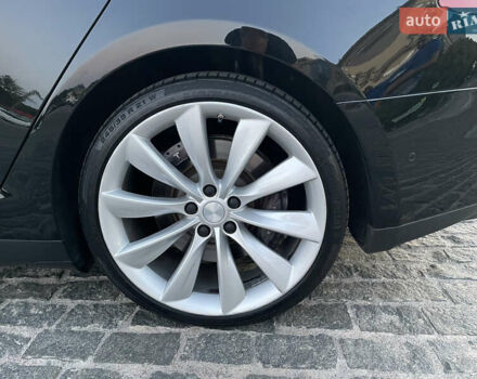 Черный Тесла Модель С, объемом двигателя 0 л и пробегом 107 тыс. км за 18500 $, фото 14 на Automoto.ua