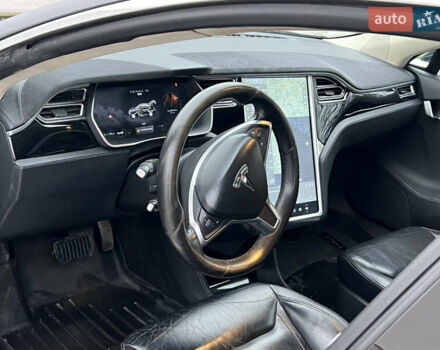 Черный Тесла Модель С, объемом двигателя 0 л и пробегом 305 тыс. км за 9500 $, фото 22 на Automoto.ua