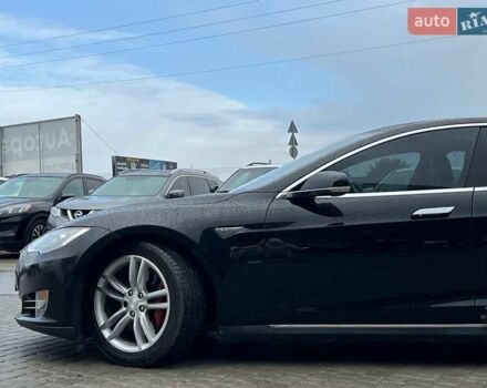 Черный Тесла Модель С, объемом двигателя 0 л и пробегом 150 тыс. км за 14990 $, фото 3 на Automoto.ua