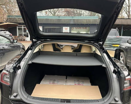 Черный Тесла Модель С, объемом двигателя 0 л и пробегом 66 тыс. км за 18000 $, фото 11 на Automoto.ua