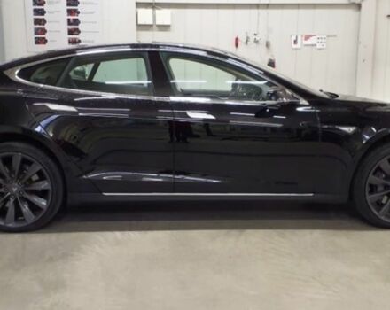 Чорний Тесла Модель С, об'ємом двигуна 0 л та пробігом 61 тис. км за 13800 $, фото 3 на Automoto.ua