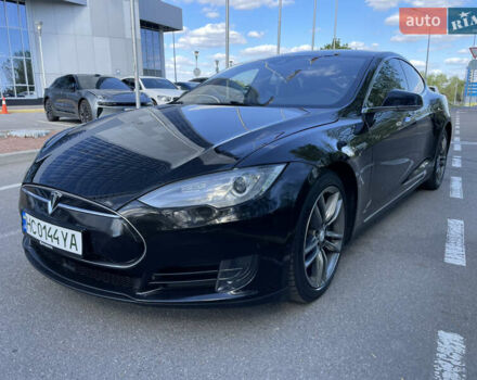 Черный Тесла Модель С, объемом двигателя 0 л и пробегом 199 тыс. км за 15800 $, фото 2 на Automoto.ua