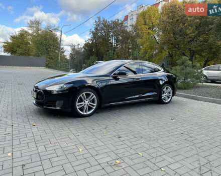 Черный Тесла Модель С, объемом двигателя 0 л и пробегом 182 тыс. км за 17600 $, фото 4 на Automoto.ua