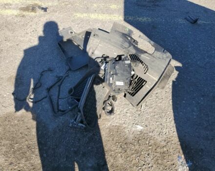 Чорний Тесла Модель С, об'ємом двигуна 0 л та пробігом 189 тис. км за 10500 $, фото 10 на Automoto.ua