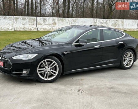 Черный Тесла Модель С, объемом двигателя 0 л и пробегом 305 тыс. км за 9500 $, фото 2 на Automoto.ua