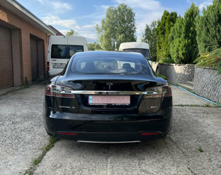 Черный Тесла Модель С, объемом двигателя 0 л и пробегом 202 тыс. км за 16200 $, фото 6 на Automoto.ua