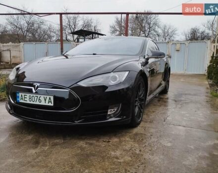 Черный Тесла Модель С, объемом двигателя 0 л и пробегом 248 тыс. км за 14600 $, фото 1 на Automoto.ua
