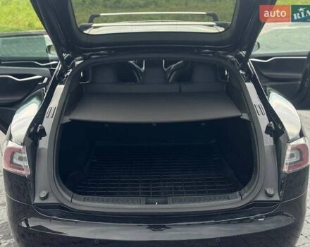 Чорний Тесла Модель С, об'ємом двигуна 0 л та пробігом 250 тис. км за 13900 $, фото 3 на Automoto.ua