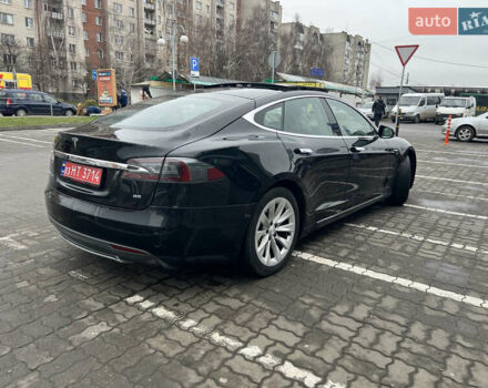 Черный Тесла Модель С, объемом двигателя 0 л и пробегом 197 тыс. км за 13999 $, фото 4 на Automoto.ua