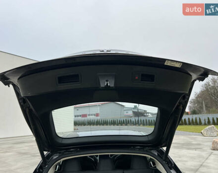 Черный Тесла Модель С, объемом двигателя 0 л и пробегом 305 тыс. км за 9500 $, фото 19 на Automoto.ua