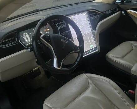 Черный Тесла Модель С, объемом двигателя 0 л и пробегом 250 тыс. км за 15700 $, фото 10 на Automoto.ua