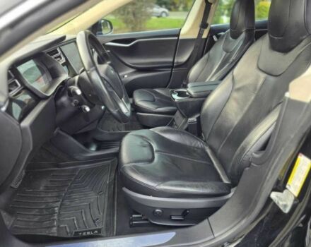 Черный Тесла Модель С, объемом двигателя 0 л и пробегом 75 тыс. км за 16300 $, фото 7 на Automoto.ua