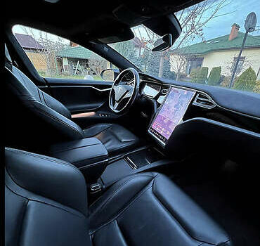 Чорний Тесла Модель С, об'ємом двигуна 0 л та пробігом 119 тис. км за 28000 $, фото 8 на Automoto.ua
