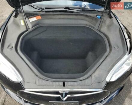 Черный Тесла Модель С, объемом двигателя 0 л и пробегом 93 тыс. км за 4200 $, фото 10 на Automoto.ua