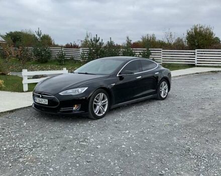 Черный Тесла Модель С, объемом двигателя 0 л и пробегом 160 тыс. км за 16900 $, фото 1 на Automoto.ua