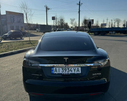 Черный Тесла Модель С, объемом двигателя 0 л и пробегом 180 тыс. км за 15000 $, фото 2 на Automoto.ua