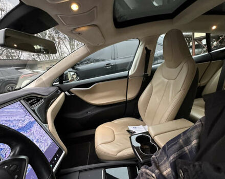 Черный Тесла Модель С, объемом двигателя 0 л и пробегом 66 тыс. км за 18000 $, фото 18 на Automoto.ua