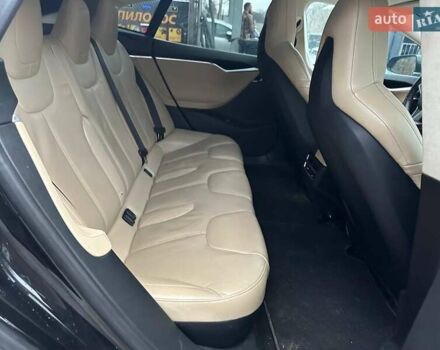 Черный Тесла Модель С, объемом двигателя 0 л и пробегом 209 тыс. км за 14290 $, фото 17 на Automoto.ua