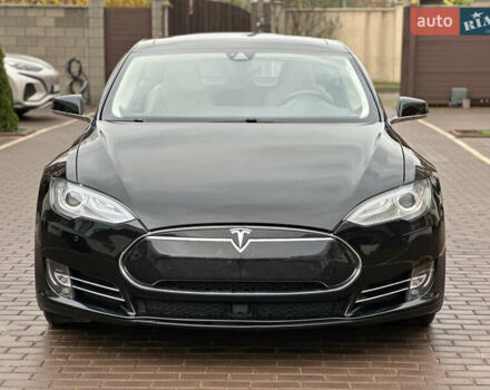 Черный Тесла Модель С, объемом двигателя 0 л и пробегом 193 тыс. км за 15300 $, фото 3 на Automoto.ua