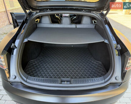 Чорний Тесла Модель С, об'ємом двигуна 0 л та пробігом 177 тис. км за 16800 $, фото 5 на Automoto.ua