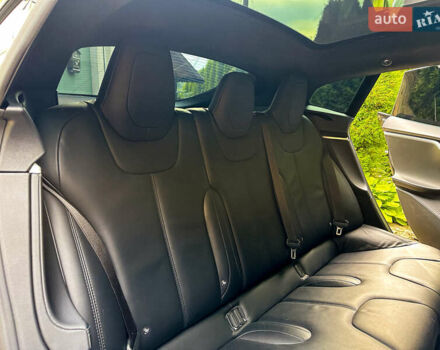 Черный Тесла Модель С, объемом двигателя 0 л и пробегом 200 тыс. км за 15000 $, фото 36 на Automoto.ua