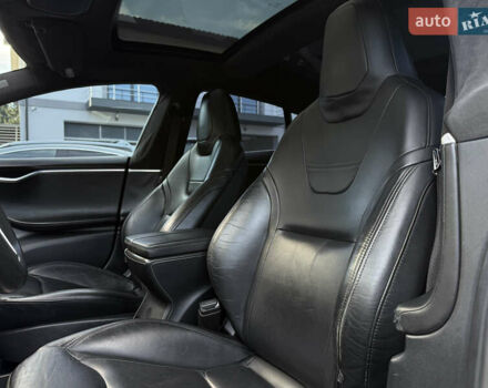 Чорний Тесла Модель С, об'ємом двигуна 0 л та пробігом 183 тис. км за 13950 $, фото 31 на Automoto.ua