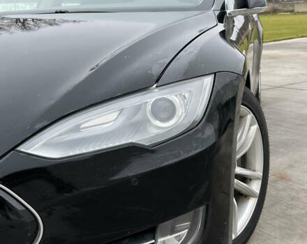 Черный Тесла Модель С, объемом двигателя 0 л и пробегом 305 тыс. км за 9500 $, фото 16 на Automoto.ua