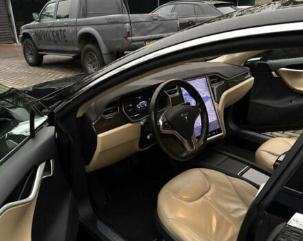 Черный Тесла Модель С, объемом двигателя 0 л и пробегом 66 тыс. км за 18000 $, фото 15 на Automoto.ua