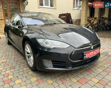 Черный Тесла Модель С, объемом двигателя 0 л и пробегом 250 тыс. км за 12700 $, фото 1 на Automoto.ua