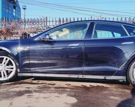 Черный Тесла Модель С, объемом двигателя 0 л и пробегом 104 тыс. км за 22000 $, фото 13 на Automoto.ua