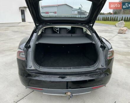 Черный Тесла Модель С, объемом двигателя 0 л и пробегом 305 тыс. км за 9500 $, фото 18 на Automoto.ua