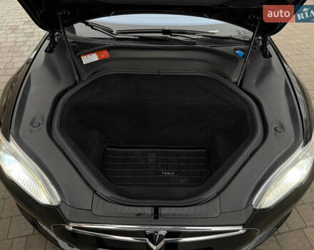 Черный Тесла Модель С, объемом двигателя 0 л и пробегом 167 тыс. км за 19000 $, фото 34 на Automoto.ua