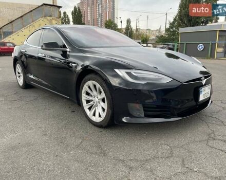 Черный Тесла Модель С, объемом двигателя 0 л и пробегом 119 тыс. км за 15800 $, фото 1 на Automoto.ua