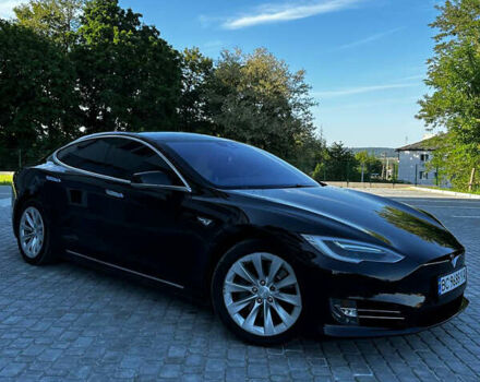 Черный Тесла Модель С, объемом двигателя 0 л и пробегом 261 тыс. км за 14800 $, фото 4 на Automoto.ua