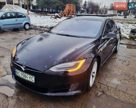 Черный Тесла Модель С, объемом двигателя 0 л и пробегом 239 тыс. км за 15900 $, фото 3 на Automoto.ua
