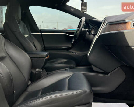 Чорний Тесла Модель С, об'ємом двигуна 0 л та пробігом 190 тис. км за 16699 $, фото 18 на Automoto.ua