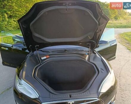Тесла Модель С 2016 у Львові на Automoto.ua Чорний Тесла Модель С, об'ємом двигуна 0 л та пробігом 98 тис. км за 15300 $, фото 49 на Automoto.ua