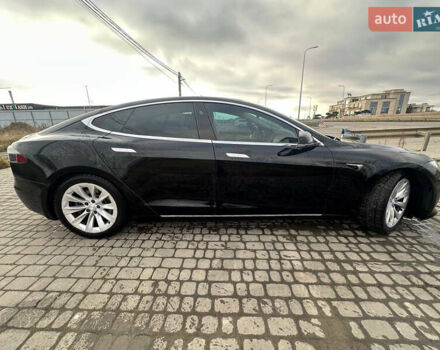 Черный Тесла Модель С, объемом двигателя 0 л и пробегом 250 тыс. км за 15800 $, фото 4 на Automoto.ua