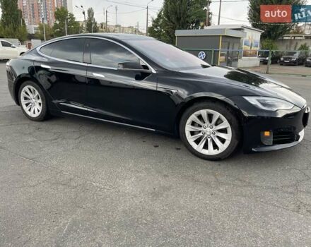 Черный Тесла Модель С, объемом двигателя 0 л и пробегом 119 тыс. км за 15800 $, фото 4 на Automoto.ua