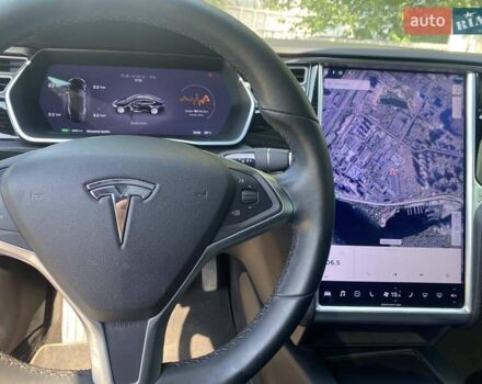 Черный Тесла Модель С, объемом двигателя 0 л и пробегом 119 тыс. км за 15800 $, фото 9 на Automoto.ua