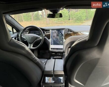 Черный Тесла Модель С, объемом двигателя 0 л и пробегом 342 тыс. км за 13300 $, фото 8 на Automoto.ua