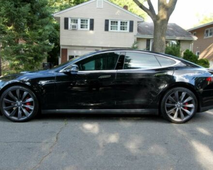 Тесла Модель С 2016 у Львові на Automoto.ua Чорний Тесла Модель С, об'ємом двигуна 0 л та пробігом 77 тис. км за 13400 $, фото 7 на Automoto.ua