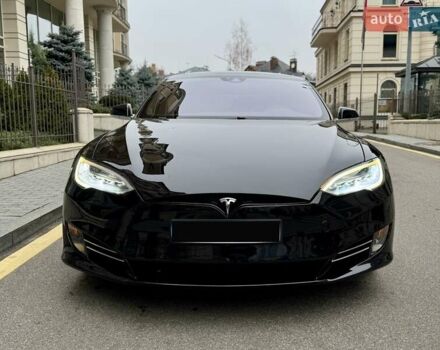 Черный Тесла Модель С, объемом двигателя 0 л и пробегом 155 тыс. км за 23500 $, фото 6 на Automoto.ua