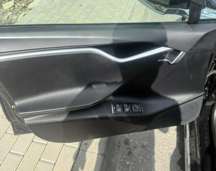 Тесла Модель С 2016 в Тернополе на Automoto.ua Черный Тесла Модель С, объемом двигателя 0 л и пробегом 197 тыс. км за 15500 $, фото 14 на Automoto.ua