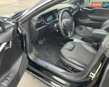 Черный Тесла Модель С, объемом двигателя 0 л и пробегом 119 тыс. км за 15800 $, фото 4 на Automoto.ua