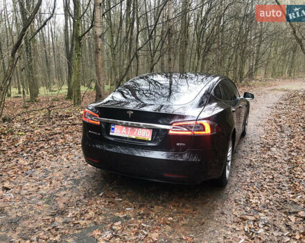 Черный Тесла Модель С, объемом двигателя 0 л и пробегом 228 тыс. км за 16800 $, фото 5 на Automoto.ua