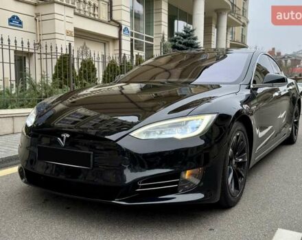 Черный Тесла Модель С, объемом двигателя 0 л и пробегом 155 тыс. км за 23500 $, фото 3 на Automoto.ua