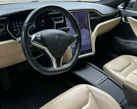 Чорний Тесла Модель С, об'ємом двигуна 0 л та пробігом 140 тис. км за 21500 $, фото 4 на Automoto.ua