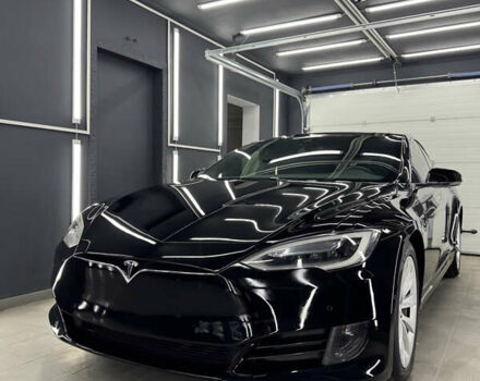 Черный Тесла Модель С, объемом двигателя 0 л и пробегом 147 тыс. км за 17600 $, фото 5 на Automoto.ua